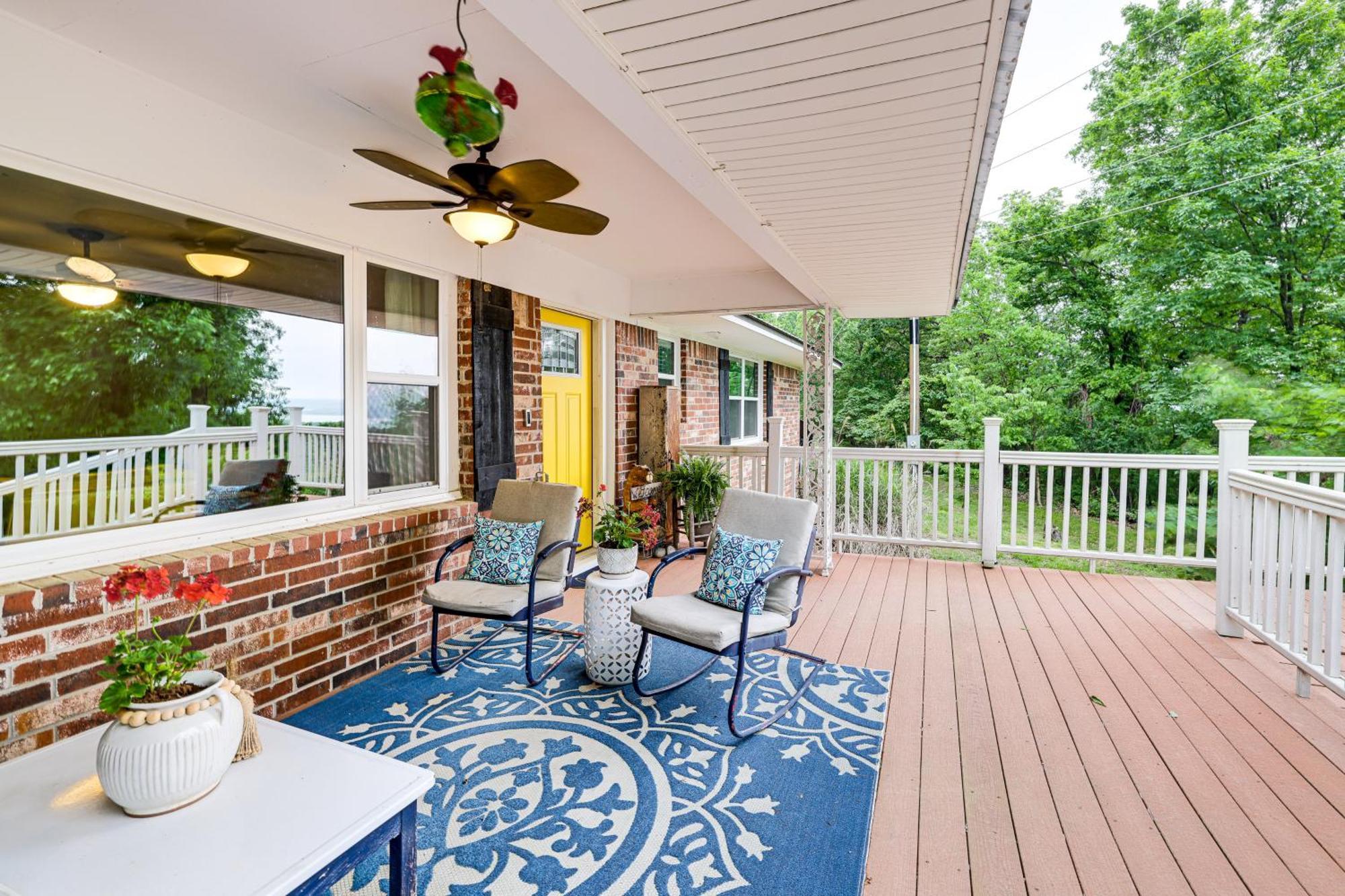 Beaver Lake Getaway With 2 Decks, Grill, And Views! Garfield Exterior photo